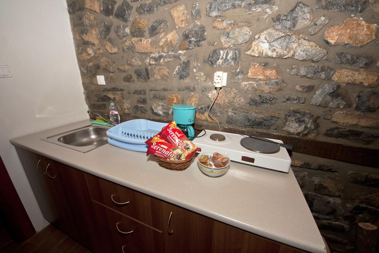 Traditional Guesthouse Siantsis Палеос Агиос Атанасиос Екстериор снимка