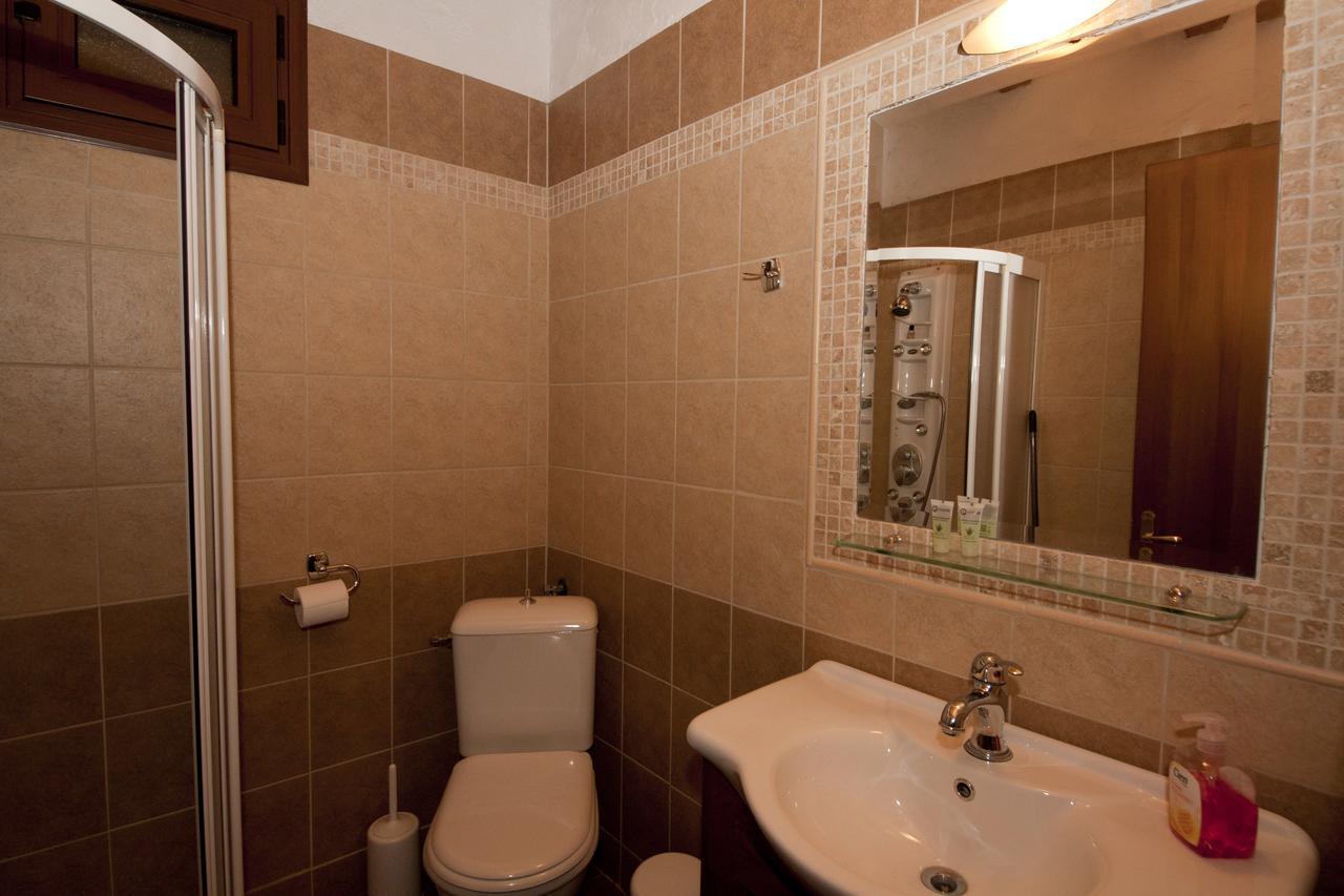 Traditional Guesthouse Siantsis Палеос Агиос Атанасиос Екстериор снимка